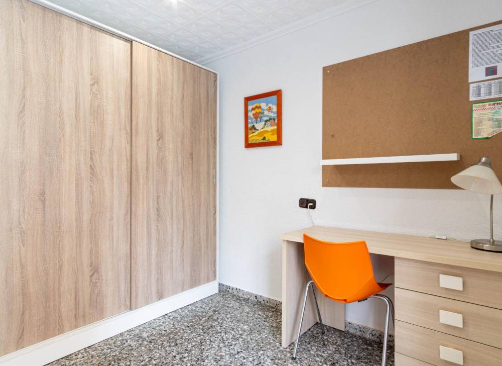 Long Term Rental - Mezzanine - Elche - Plaza Obispo Siuri