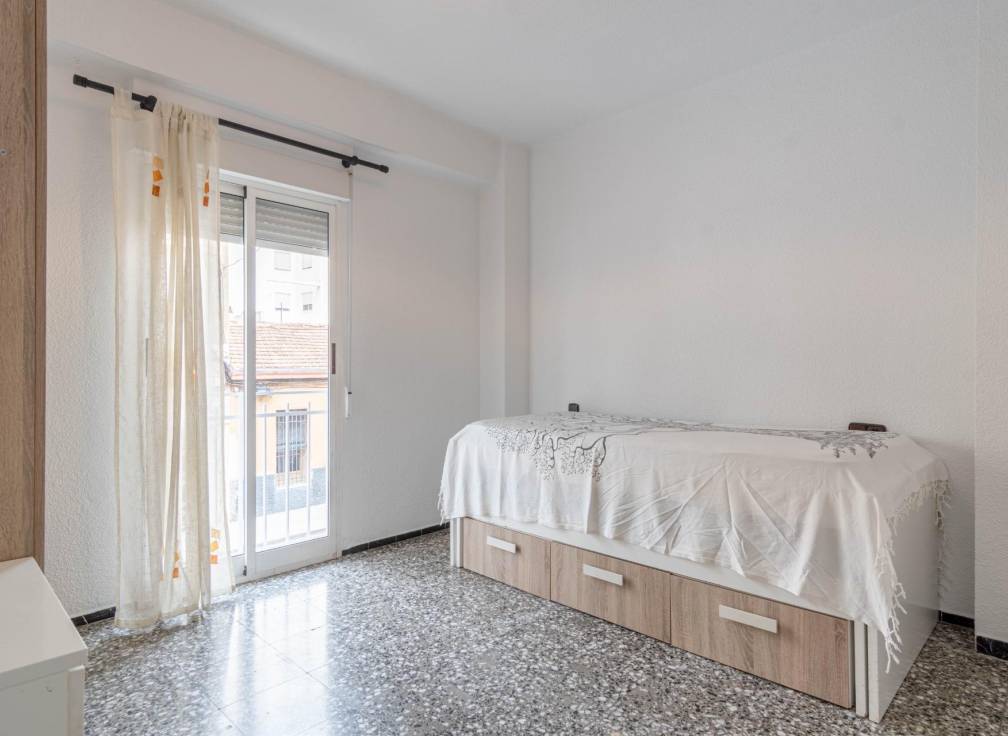 Long Term Rental - Mezzanine - Elche - Plaza Obispo Siuri