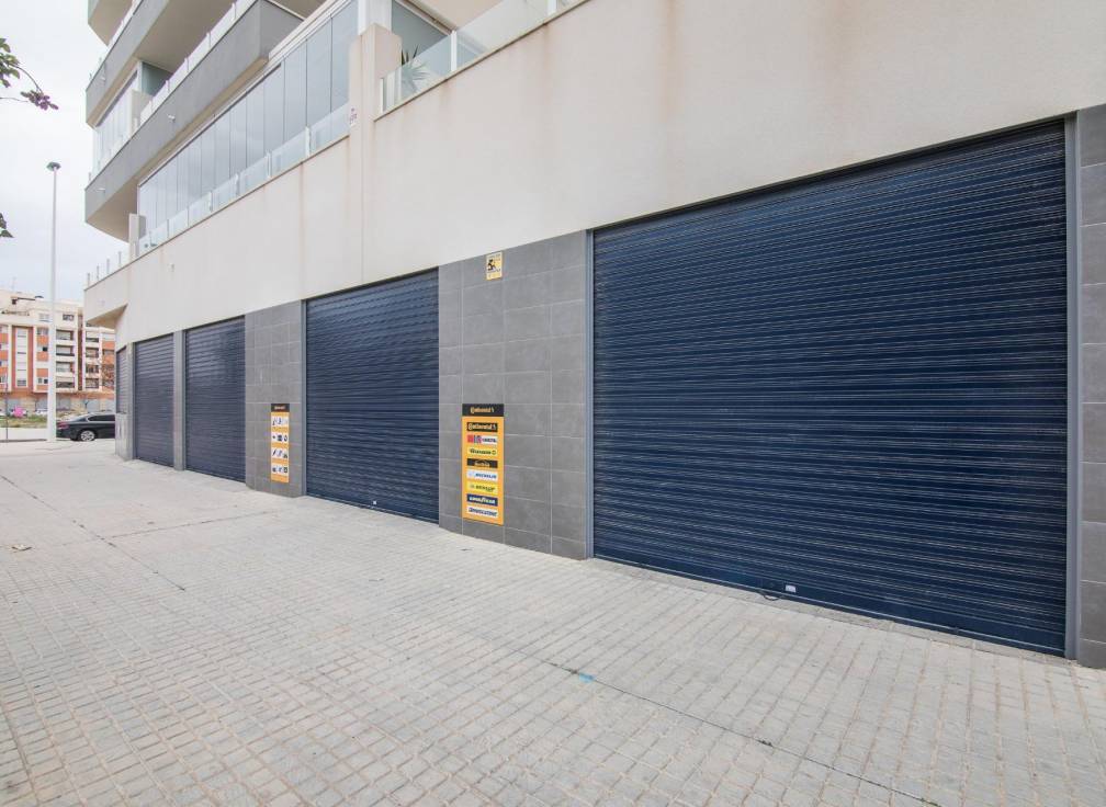 Nouvelle construction - Local commerciel - Elche - Huerto de travalon
