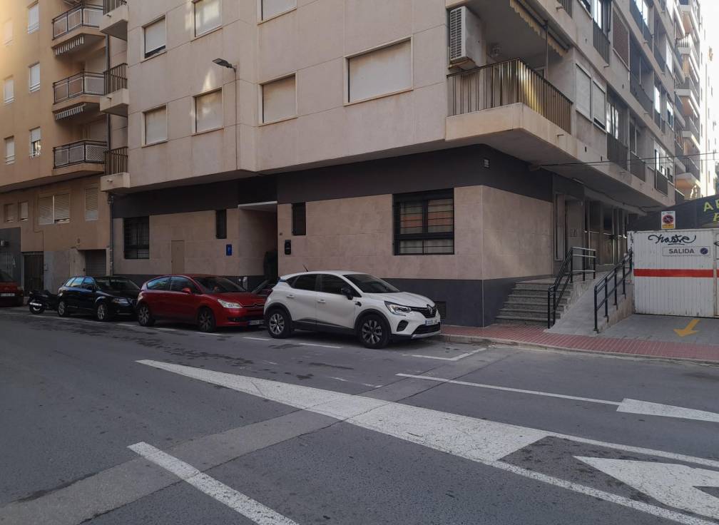 Nouvelle construction - Locaux commercials et aut - Santa Pola - Playa Levante