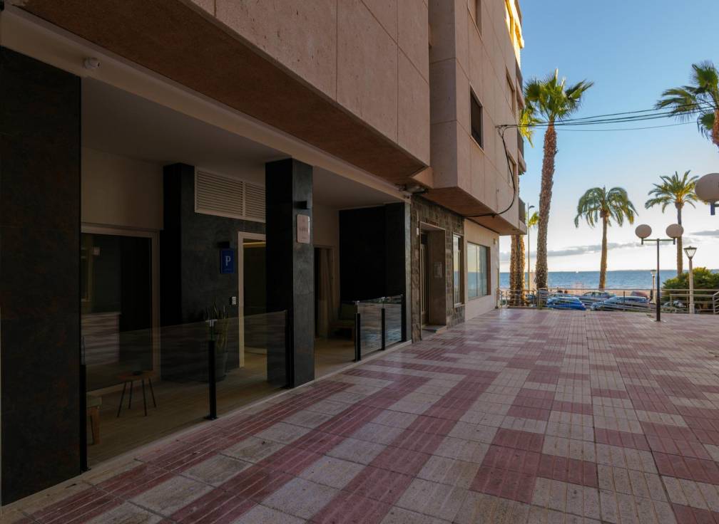 Nouvelle construction - Locaux commercials et aut - Santa Pola - Playa Levante