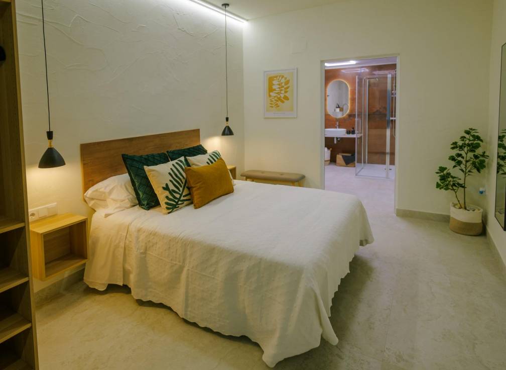 Nouvelle construction - Locaux commercials et aut - Santa Pola - Playa Levante