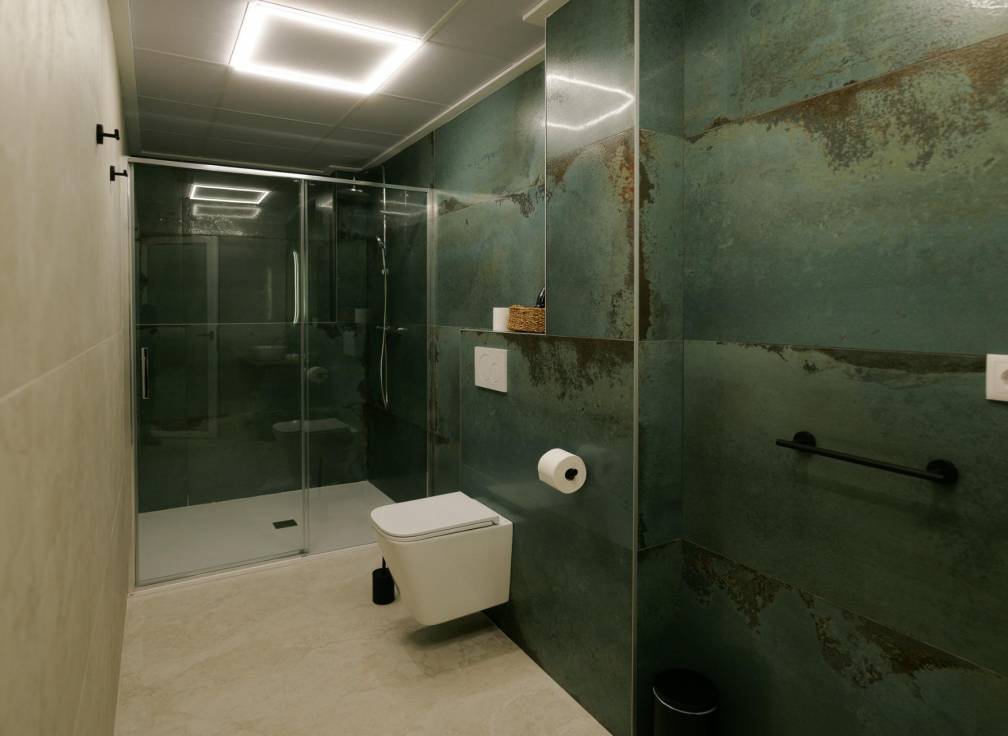 Nouvelle construction - Locaux commercials et aut - Santa Pola - Playa Levante