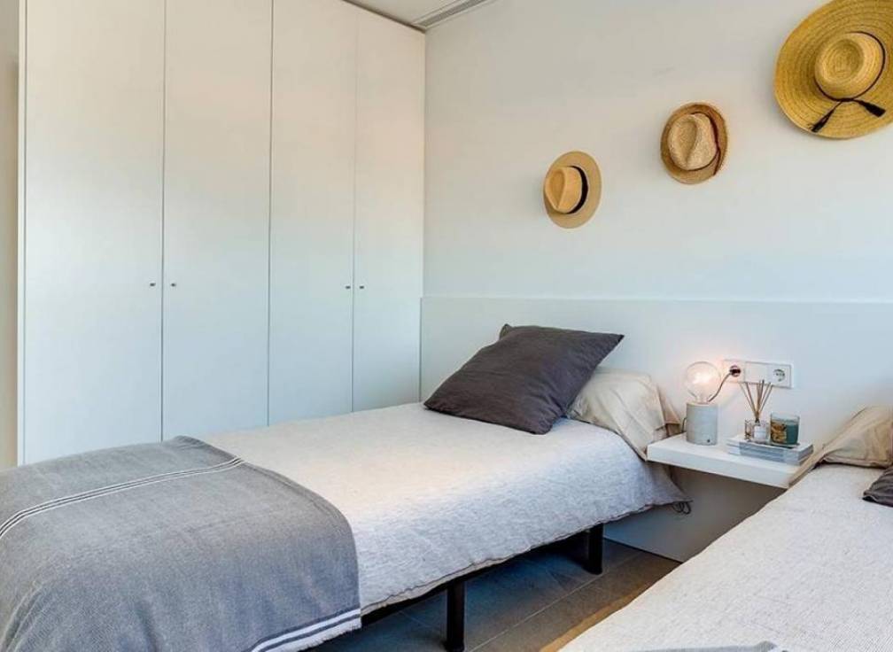 Obra nueva - Bungalow - Torrevieja - Los balcones