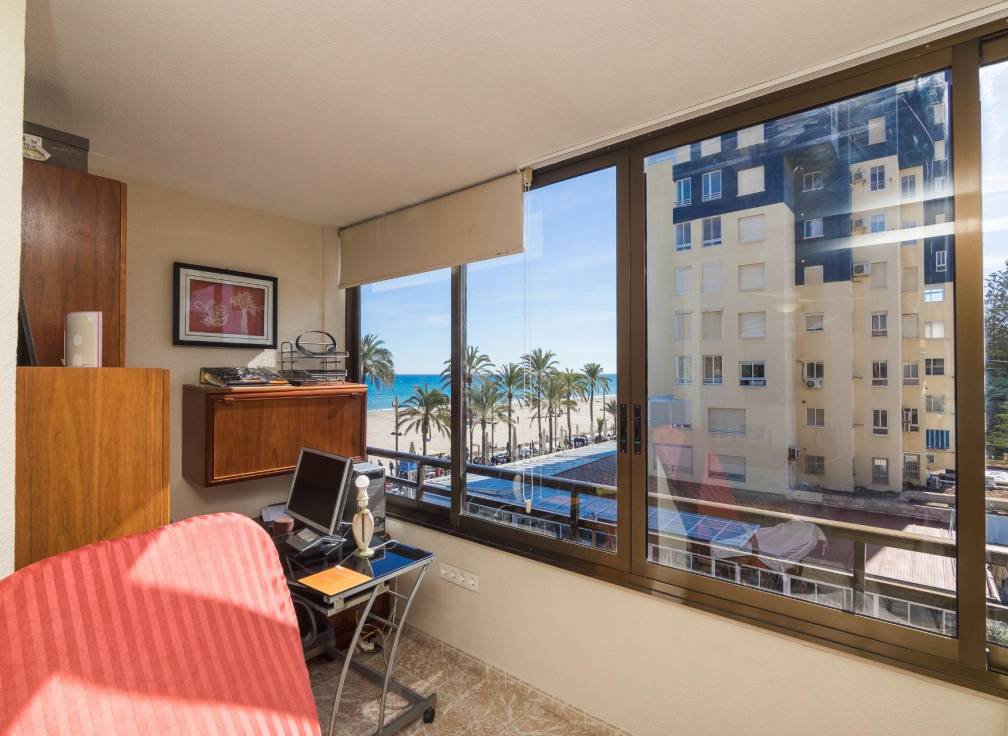 Resale - Apartment - Alicante - Playa de San Juan