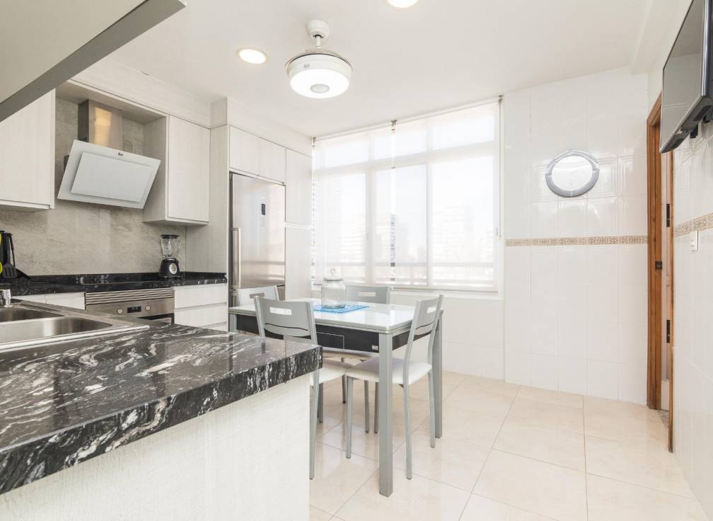 Resale - Apartment - Alicante - Playa de San Juan