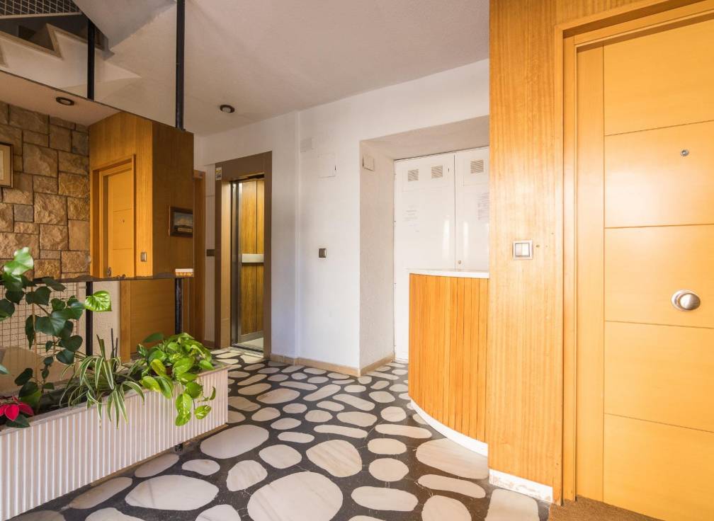 Resale - Apartment - Alicante - Playa de San Juan