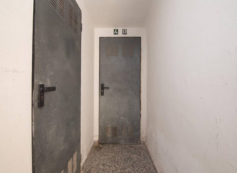 Resale - Apartment - Alicante - Playa de San Juan