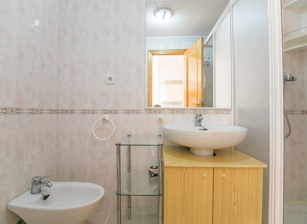 Resale - Apartment - Arenales del Sol - Avenida costa blanca