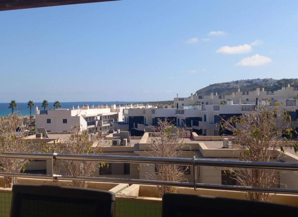 Resale - Apartment - Arenales del Sol - Calle albacete