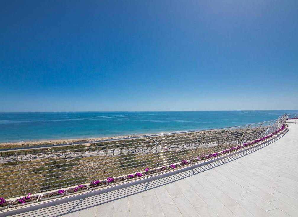 Resale - Apartment - Arenales del Sol - Calle valladolid