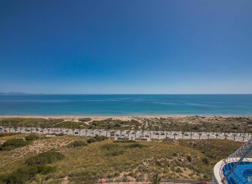 Resale - Apartment - Arenales del Sol - Calle valladolid