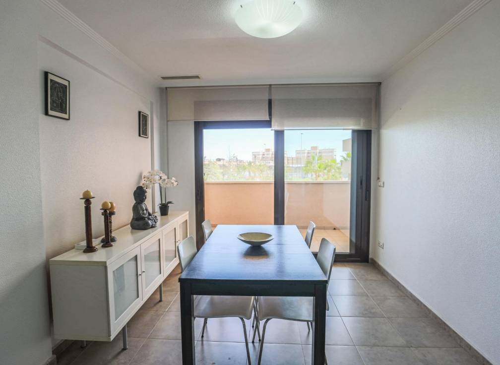 Resale - Apartment - Arenales del Sol - Calle valladolid