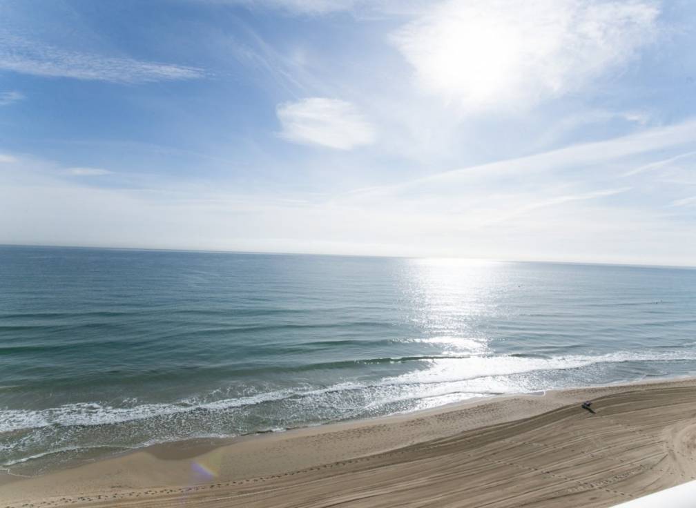 Resale - Apartment - Arenales del Sol - Zona paseo maritimo