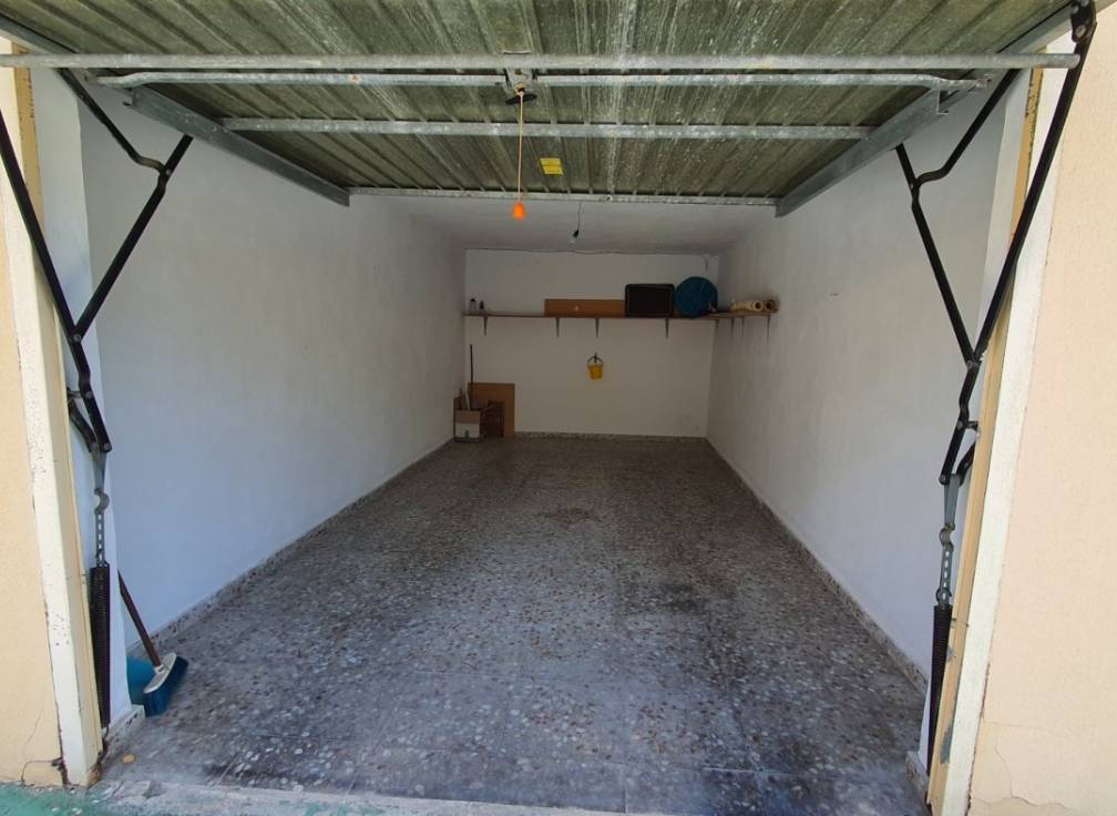 Resale - Apartment - Arenales del Sol - Zona paseo maritimo