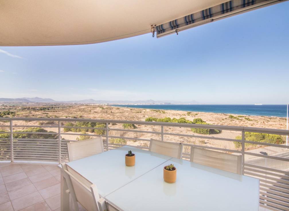 Resale - Apartment - Arenales del Sol - Zona paseo maritimo