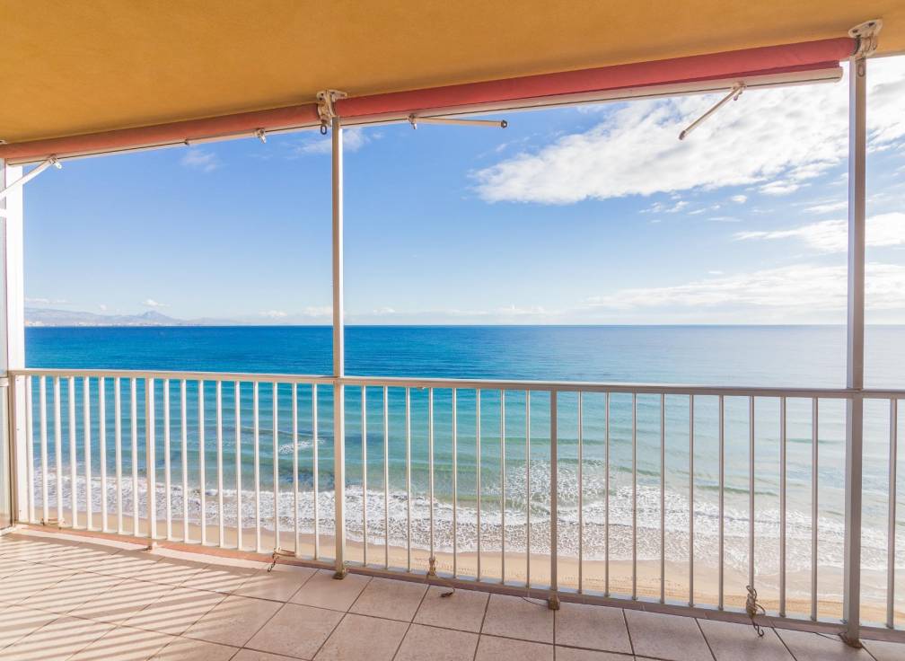 Resale - Apartment - Arenales del Sol