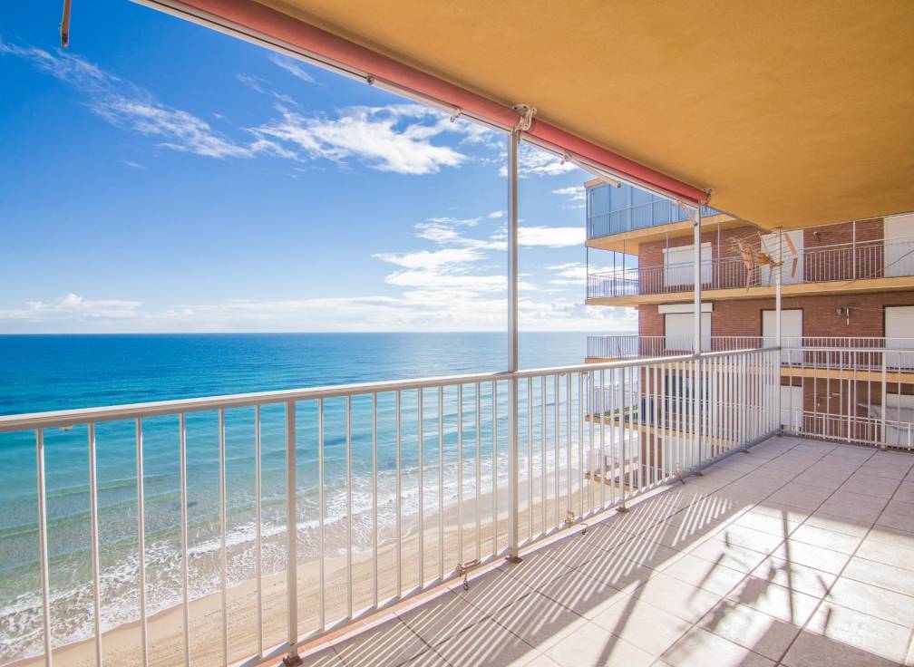 Resale - Apartment - Arenales del Sol