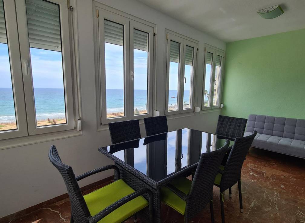 Resale - Apartment - Arenales del Sol