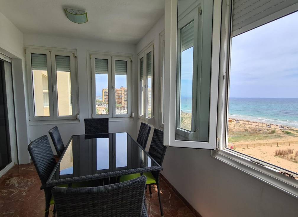 Resale - Apartment - Arenales del Sol