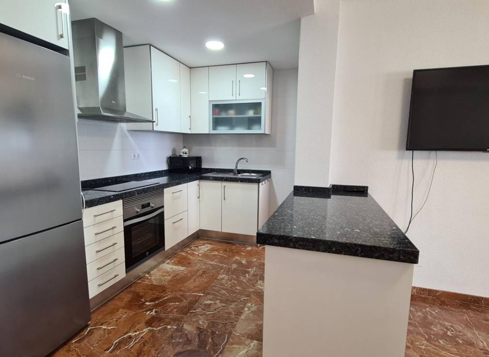 Resale - Apartment - Arenales del Sol