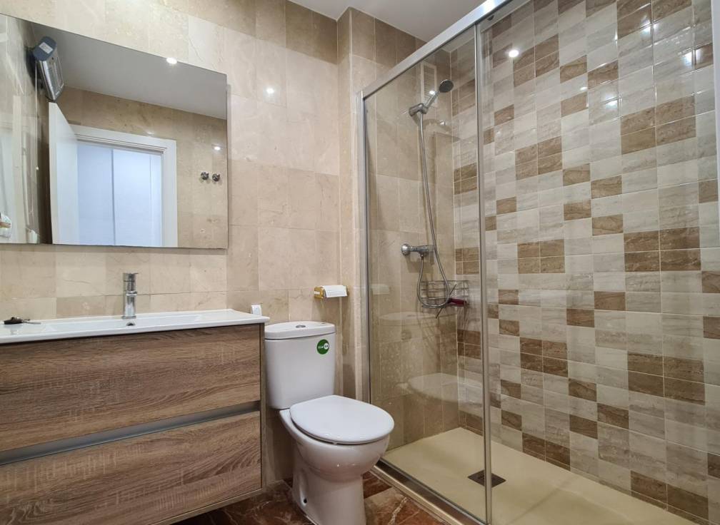 Resale - Apartment - Arenales del Sol