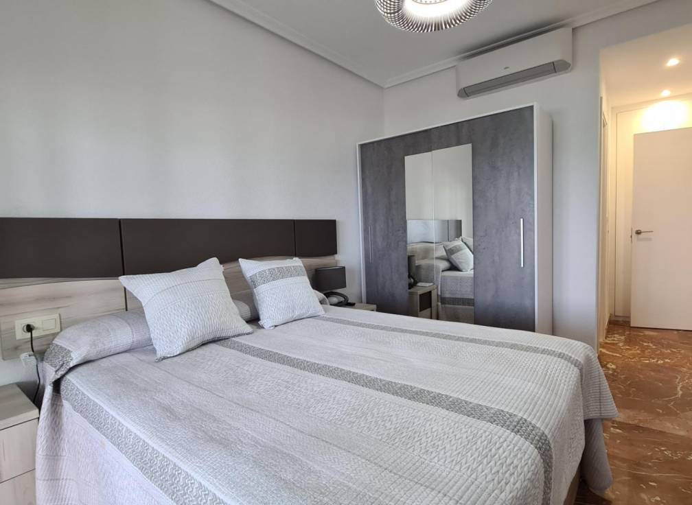 Resale - Apartment - Arenales del Sol