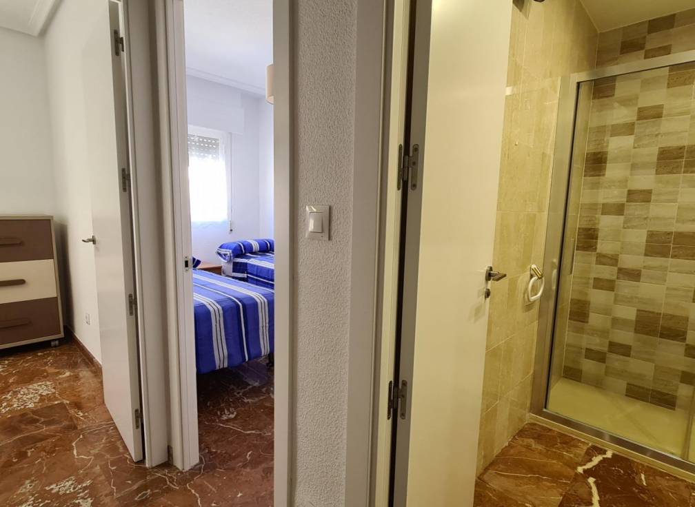 Resale - Apartment - Arenales del Sol