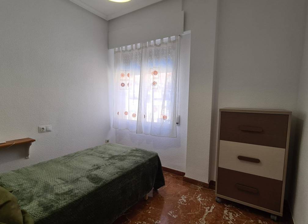 Resale - Apartment - Arenales del Sol