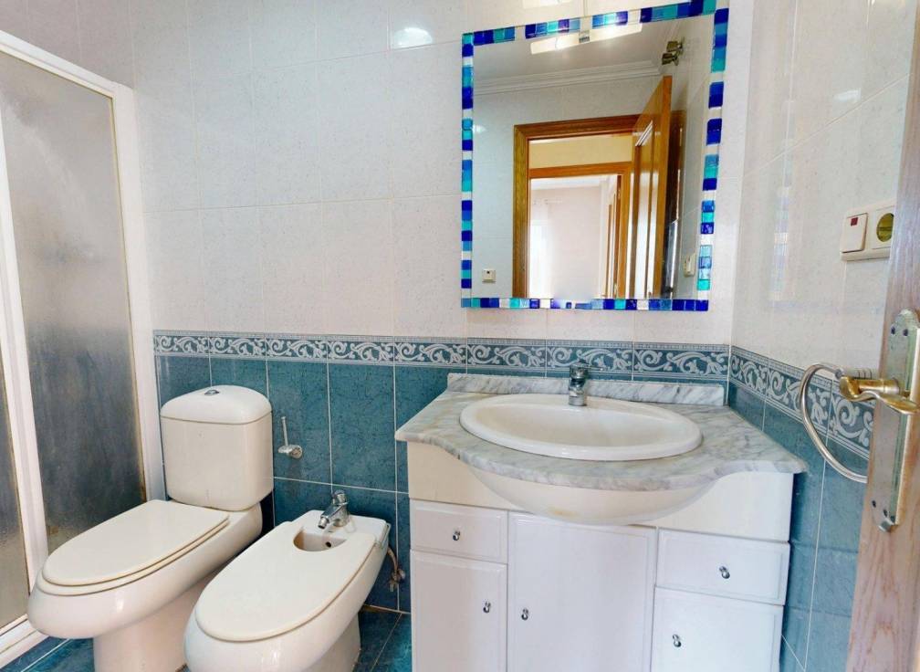Resale - Apartment - Arenales del Sol