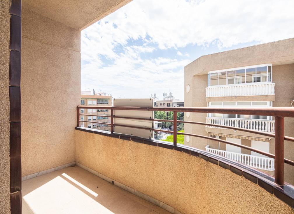 Resale - Apartment - El altet