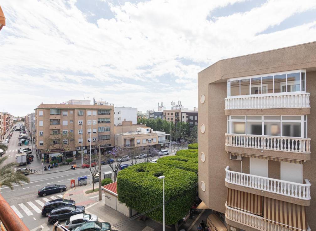 Resale - Apartment - El altet