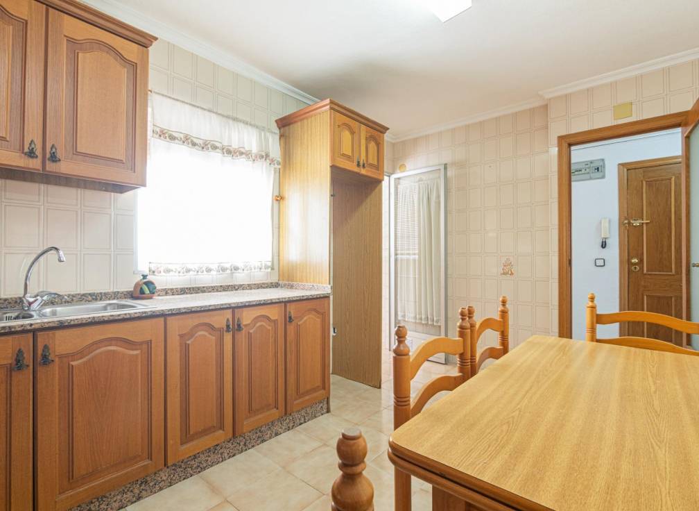 Resale - Apartment - El altet