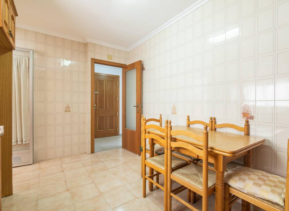 Resale - Apartment - El altet