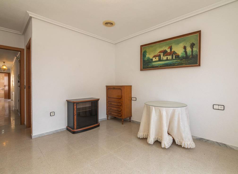 Resale - Apartment - El altet