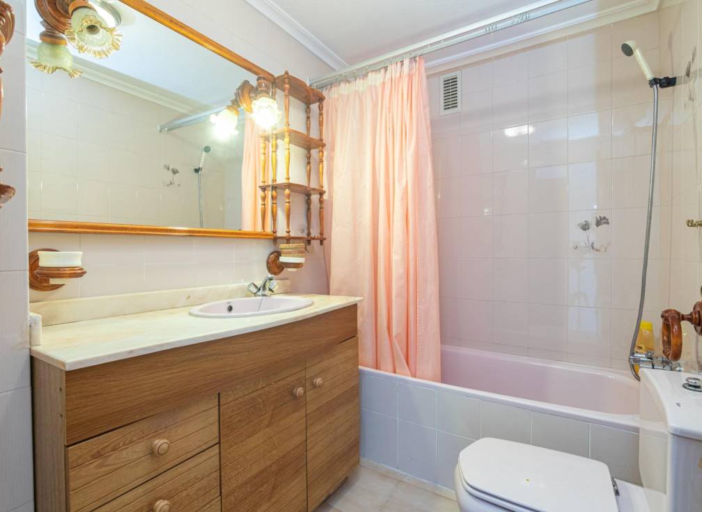 Resale - Apartment - El altet