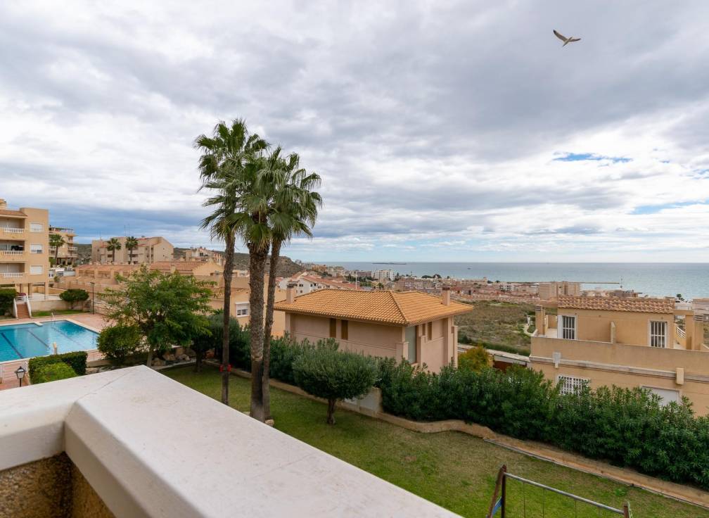 Resale - Apartment - Santa Pola - Calas de Santiago Bernabeu
