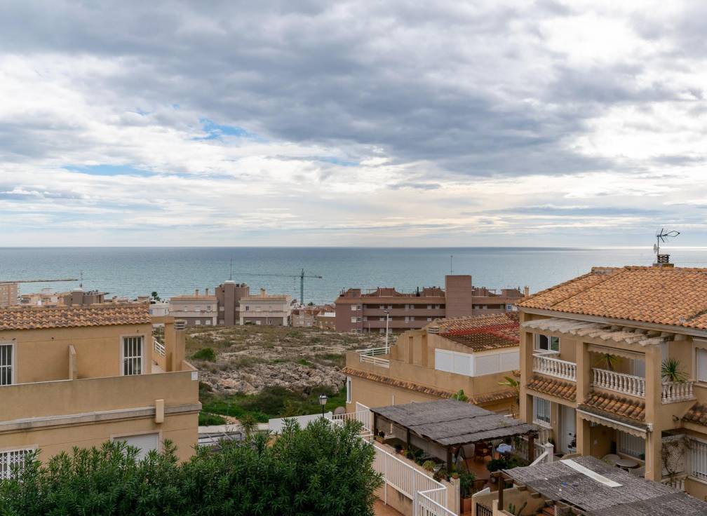 Resale - Apartment - Santa Pola - Calas de Santiago Bernabeu