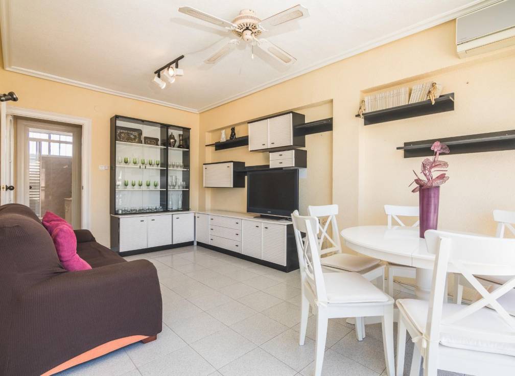 Resale - Apartment - Santa Pola - Calas de Santiago Bernabeu