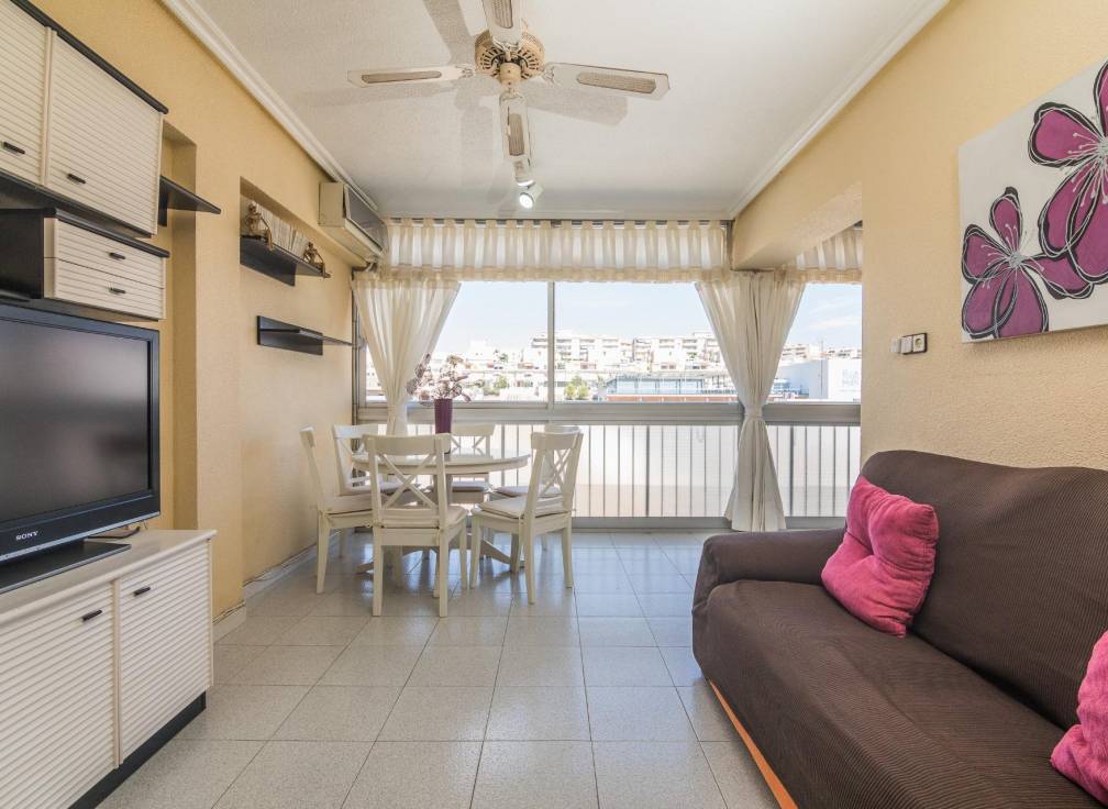 Resale - Apartment - Santa Pola - Calas de Santiago Bernabeu