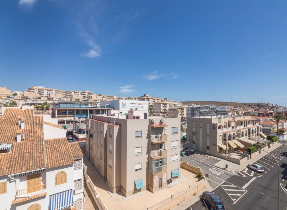 Resale - Apartment - Santa Pola - Calas de Santiago Bernabeu