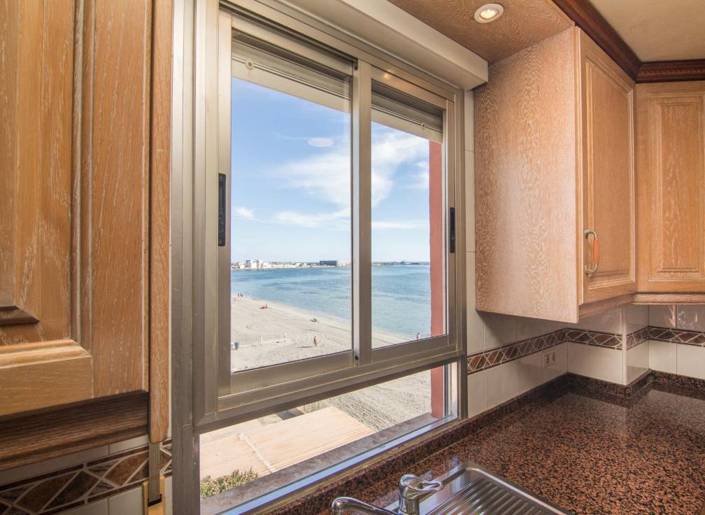 Resale - Apartment - Santa Pola - Centro