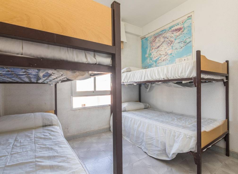 Resale - Apartment - Santa Pola - Centro