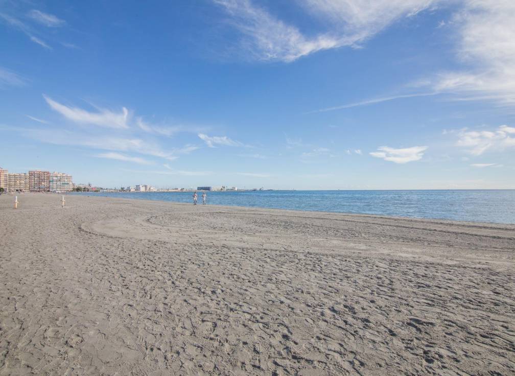 Resale - Apartment - Santa Pola - Centro