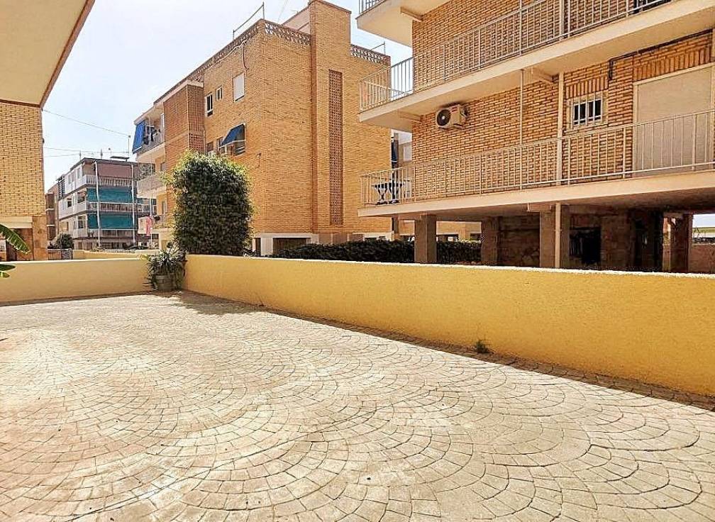 Resale - Apartment - Santa Pola - Gran Playa