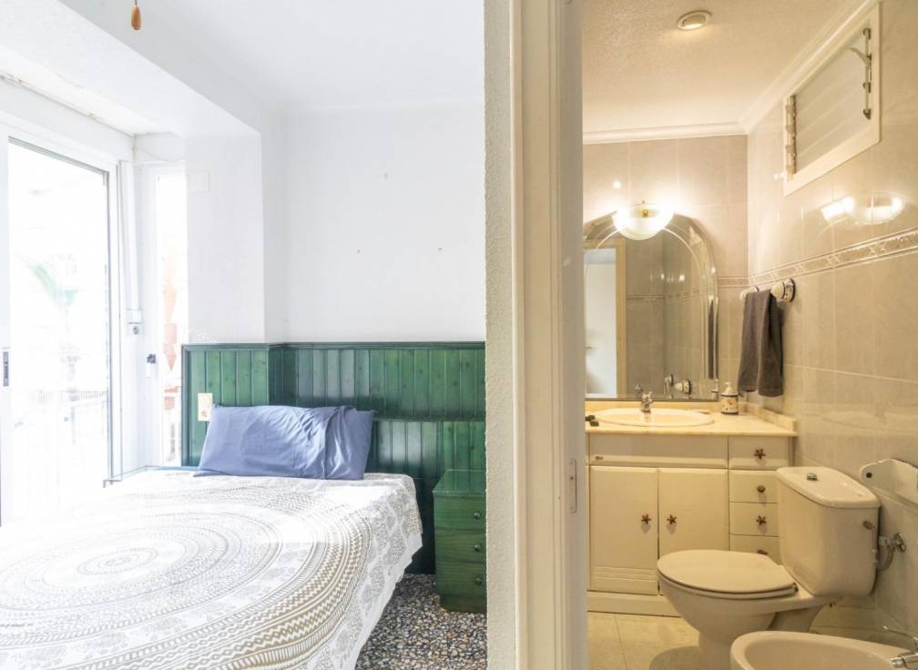 Resale - Apartment - Santa Pola - Gran Playa