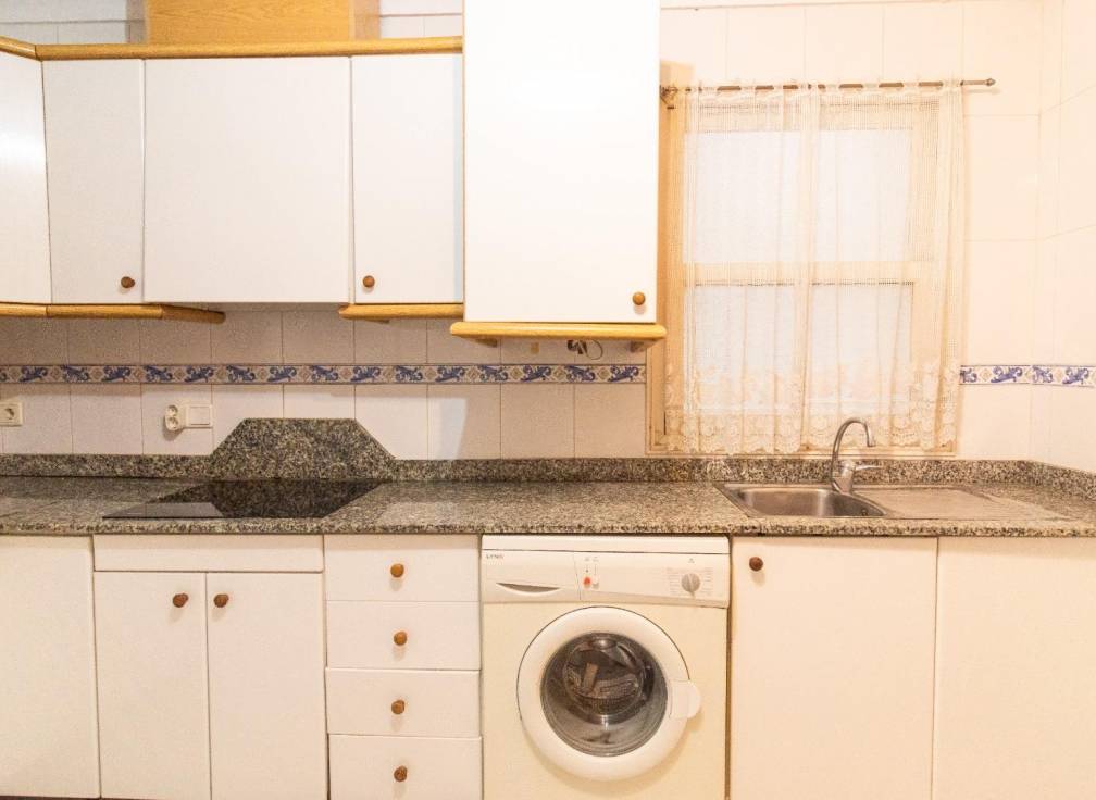 Resale - Apartment - Santa Pola - Playa Levante