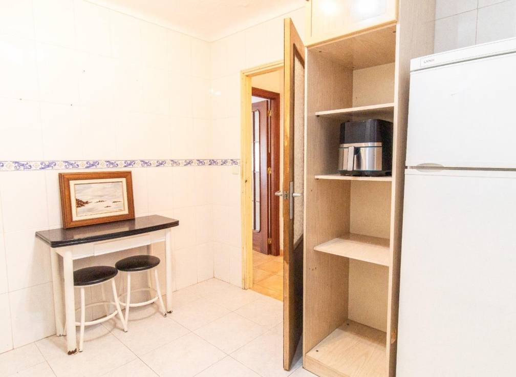 Resale - Apartment - Santa Pola - Playa Levante