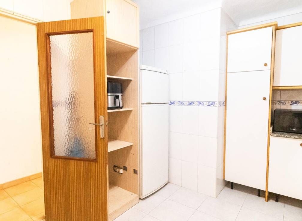 Resale - Apartment - Santa Pola - Playa Levante