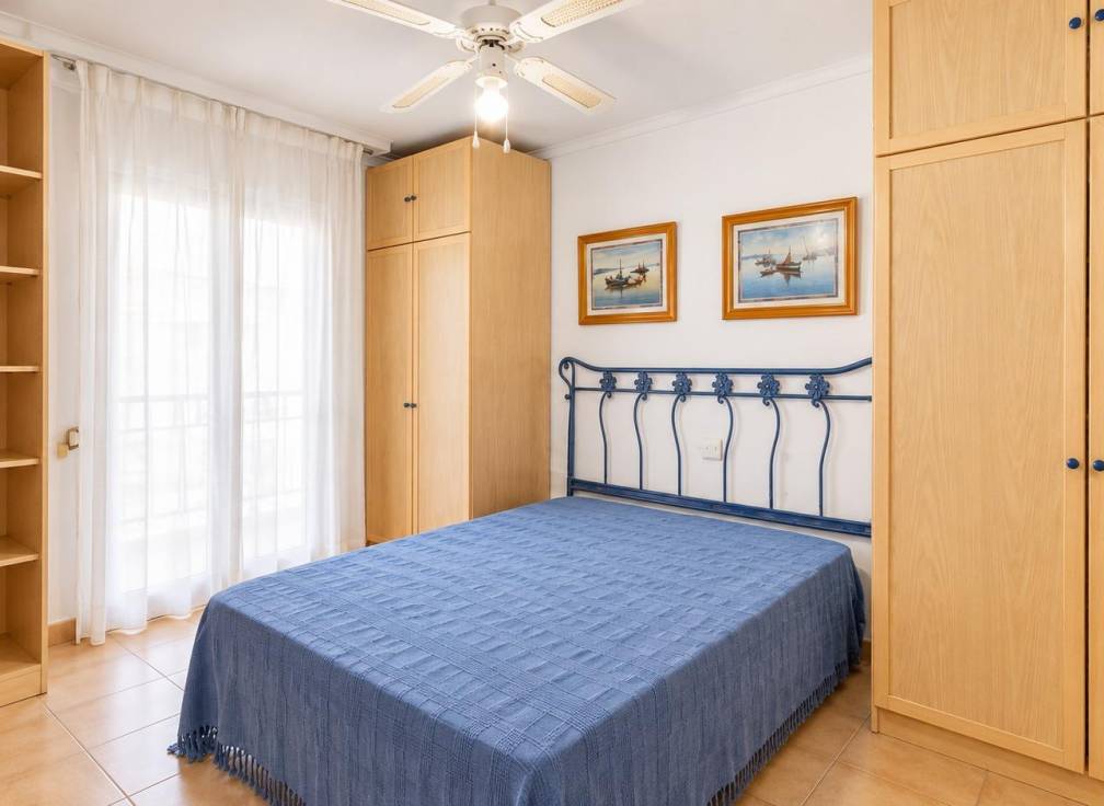 Resale - Apartment - Santa Pola - Playa Levante